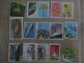 15 timbres oblitérés France 2002
