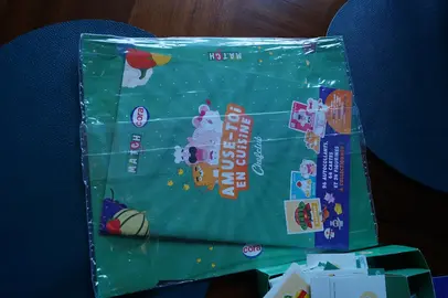 jeu collection stickers à coller et cartes