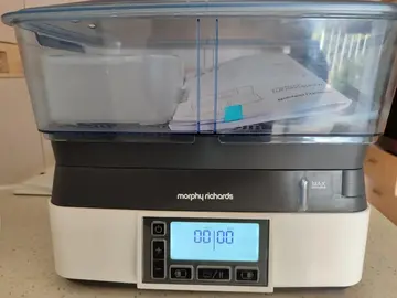 Appareil à vapeur, électrique, état neuf