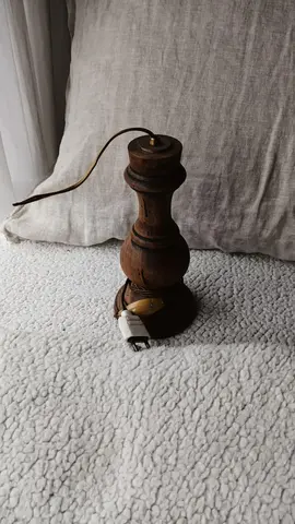 pied de lampe bois
