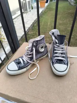 Converse