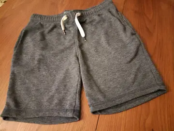 short homme Primark t 38