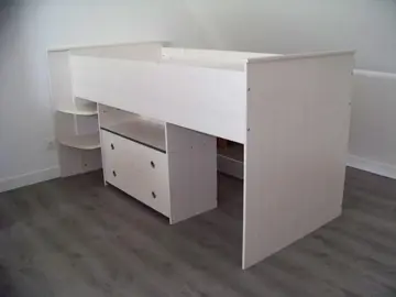 Lit surélevé enfant