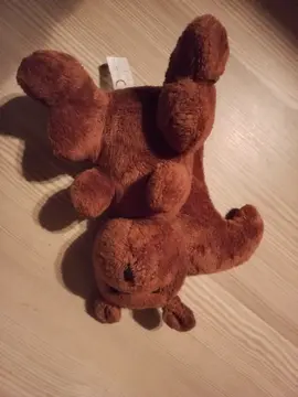 peluche écureuil marron