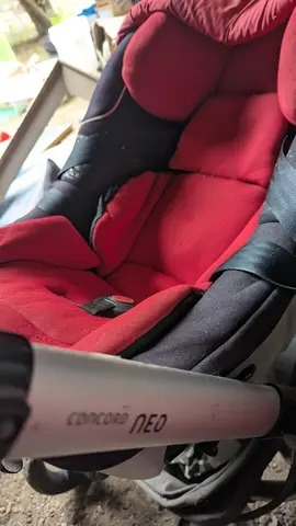 Donne Poussette + Landeau bébé Neo Concord