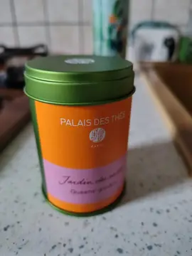 Boîte à thé en métal