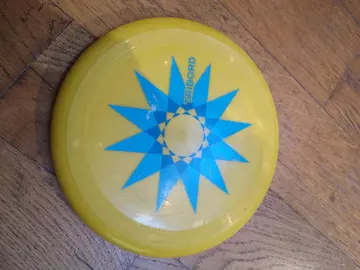 Frisbee