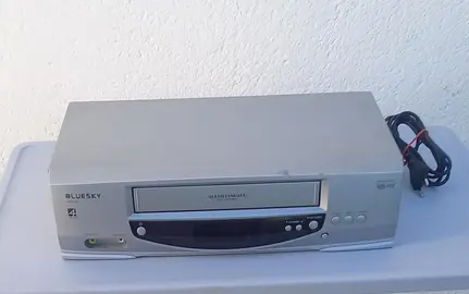Lecteur enregistreur cassettes VHS