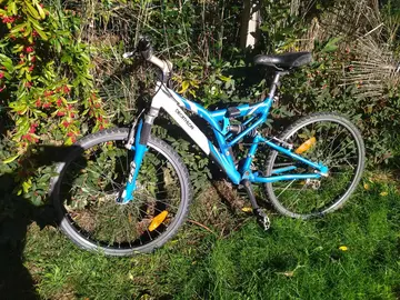 Vélo Decathlon Rockrider double suspension