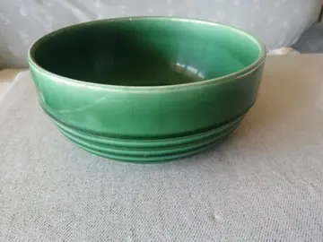 Cache pot en faïence