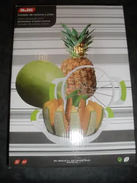 Sectionneur de fruits comme melon, ananas, etc