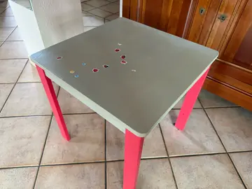 table pour enfant