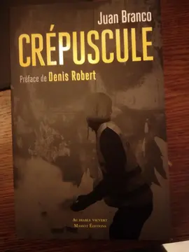 livre " crépuscule"