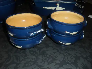 4 petites soupières alsaciennes
