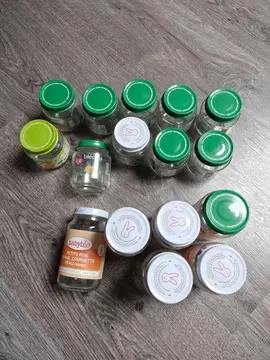 Lot petits pots bébé vides