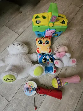 lot peluches et jouets