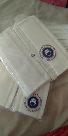 Masques en tissu neufs jamais utilisé