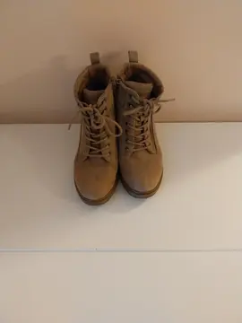 bottines beige pointure 36