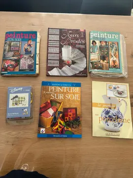 donne lot de livres et patrons sur la peinture sur soie et broderie