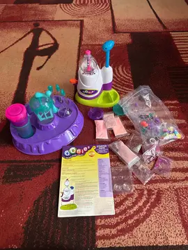 2 jeux jouets créatifs Élastiques pour bracelets et machines à mini ballons