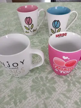lot 4 mugs