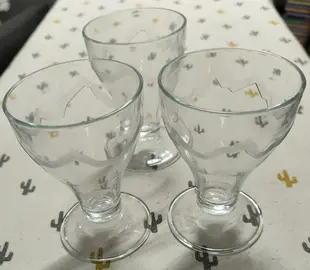 Coupes à dessert par 3