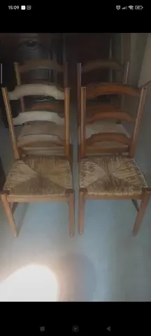 donne 4 chaises en bois et paille