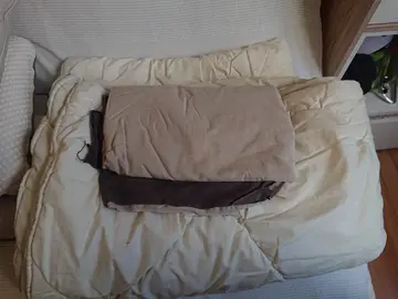 couette ikea 150*200 + housse