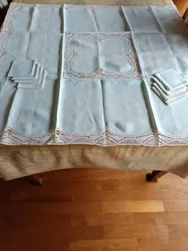 nappe et serviettes pour service à thé