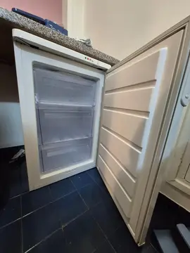 Congélateur table top