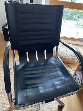 Fauteuil de bureau à roulettes