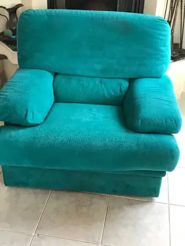 2 gros fauteuils de salon très confortable 90x90x80 tissu alcantara vert émeraude