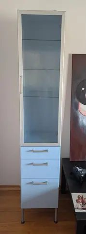 armoire de salle de bain