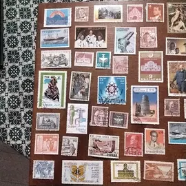 donne timbres n60 1lot part envoie