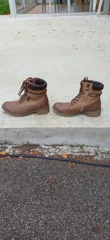 bottes cuir taille 37