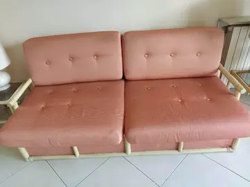 Canapé en bambou convertible