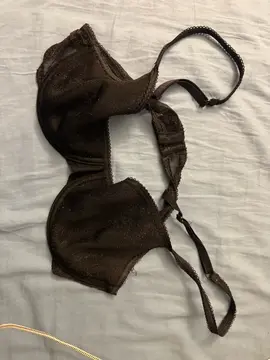 soutien-gorge SG SIM noir bien lire l’annonce