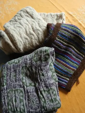 Lot 3 écharpes mixte