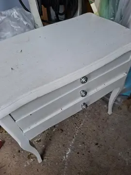 Meuble de couturière