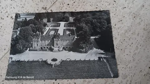 Carte postale ancienne du château de Caradeuc