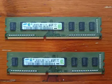 barrettes mémoires pc3 12800 Samsung