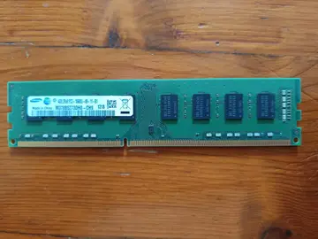 RAM pc3 10600 4go Samsung