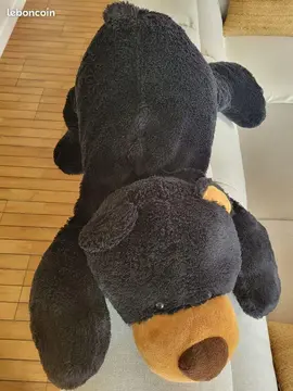 Ours en peluche géant