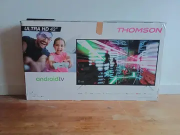 tv ultra hd , ! écran très sombre à réparer