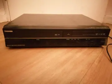 Lecteur vhs et dvd