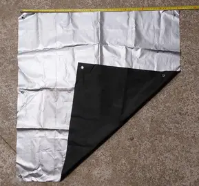 Toile / bâche isolante pour fenêtre ou velux