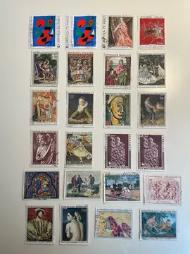 Lot 2 de 24 timbres oblitérés thème Tableaux