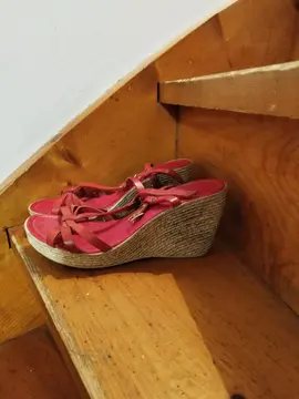 chaussures à semelle compensée