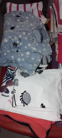 lot vêtements fille 3/4 ans