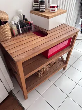 Petit meuble en bois teck